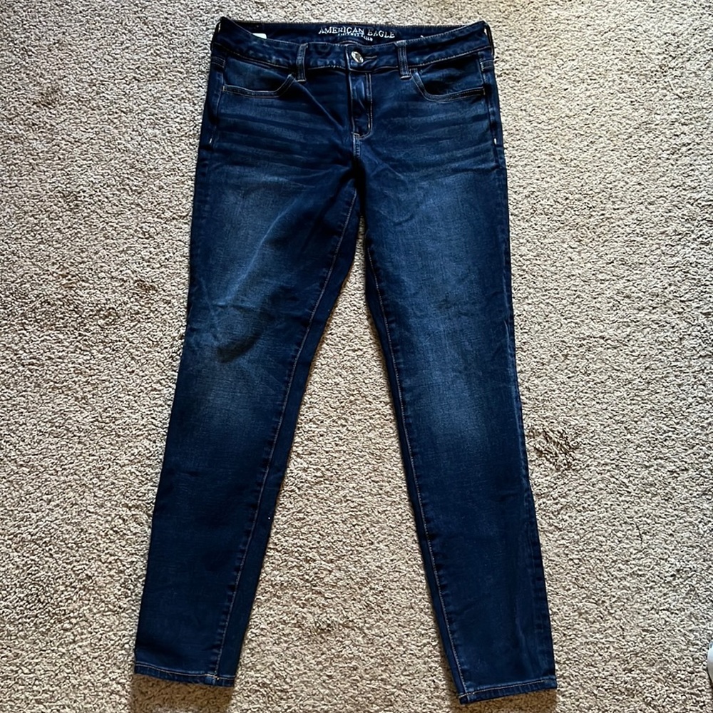 BARELY WORN American Eagle Outfitters Super Super Stretch Mid-Rise Jeggings